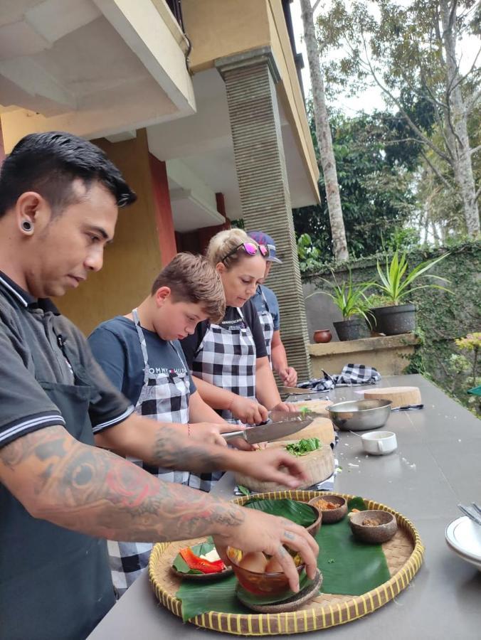 Bintang Munduk Hotell Eksteriør bilde