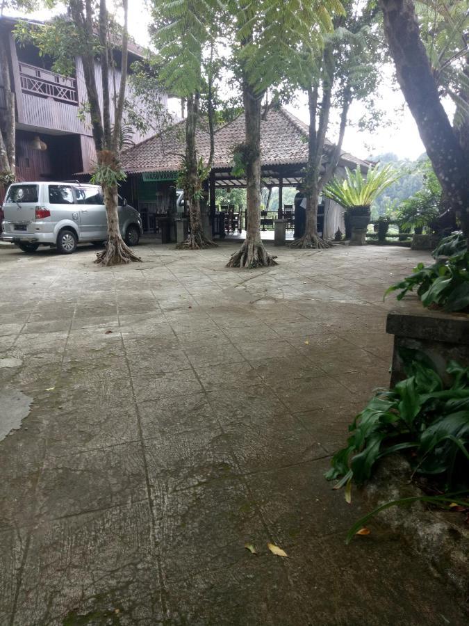 Bintang Munduk Hotell Eksteriør bilde